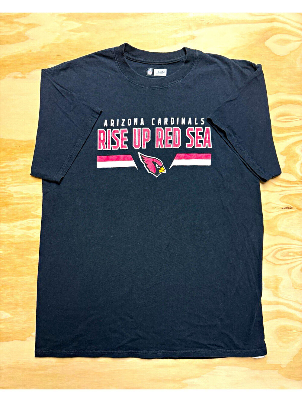 NFL Team Apparel Arizona Cardinals Mens L Black Rise Up Red Sea Shirt